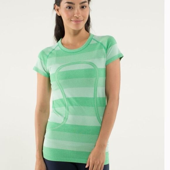 Lululelmon swiftly tech shirt - Picture 1 of 8